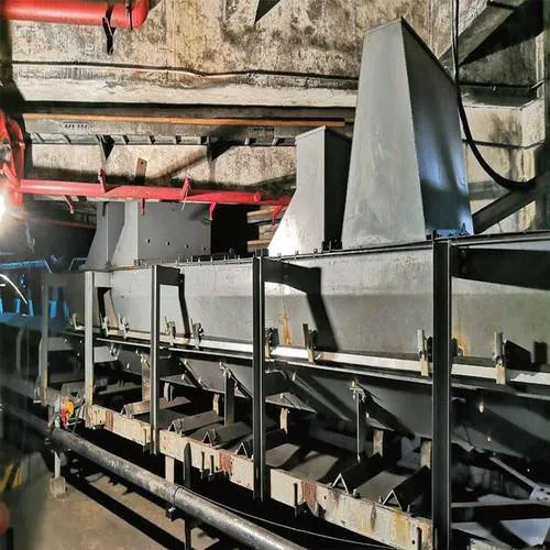 دليل الفحص اليومي والاستبدال السريع للقضبان العازلة عالية المرونة في المزلق الإرشادي في ظل ظروف مناجم النحاس القاسية